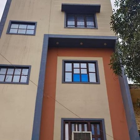 Namo Guest House Only For Indians Varanasi Exterior photo