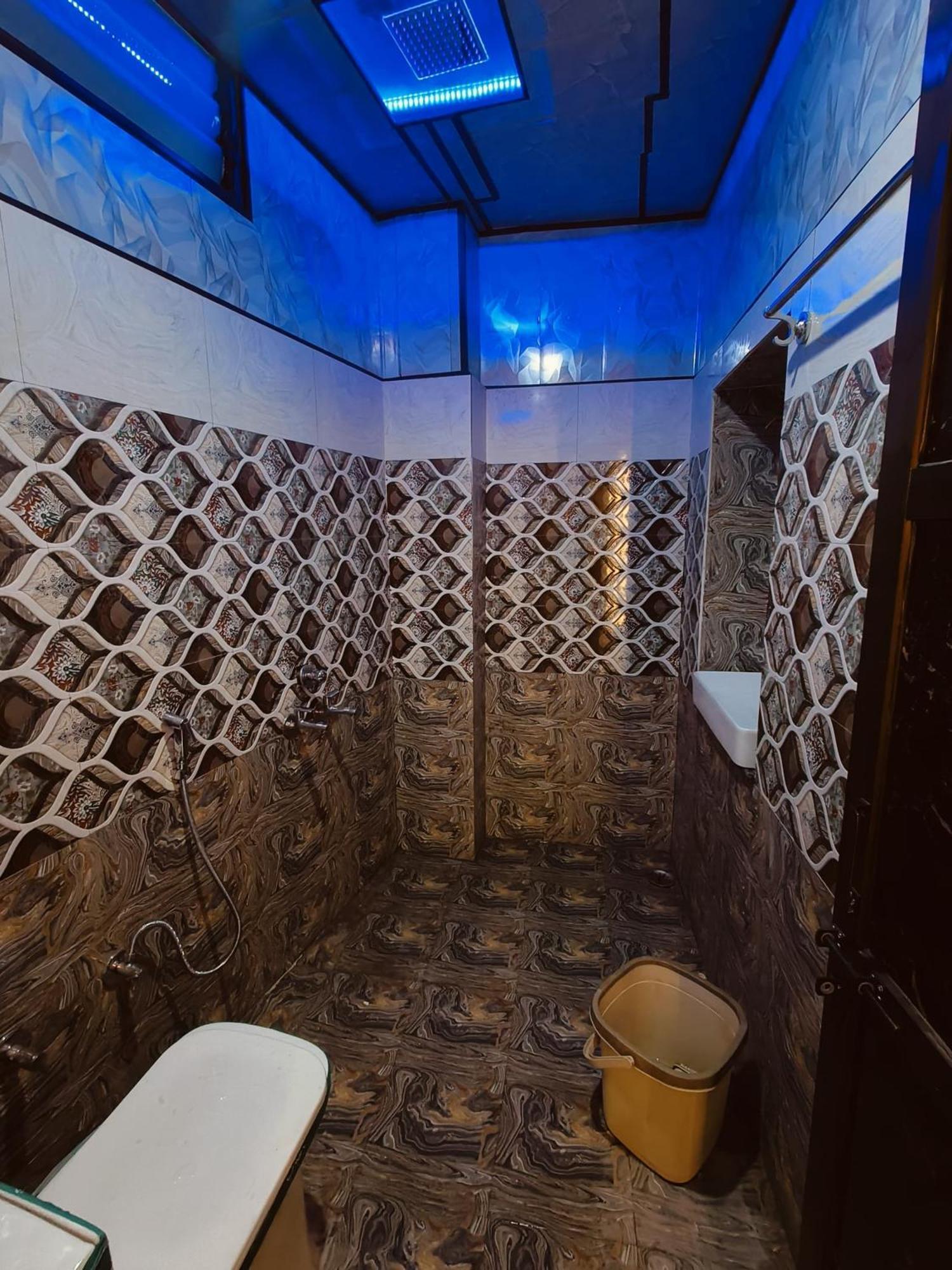 Namo Guest House Only For Indians Varanasi Exterior photo