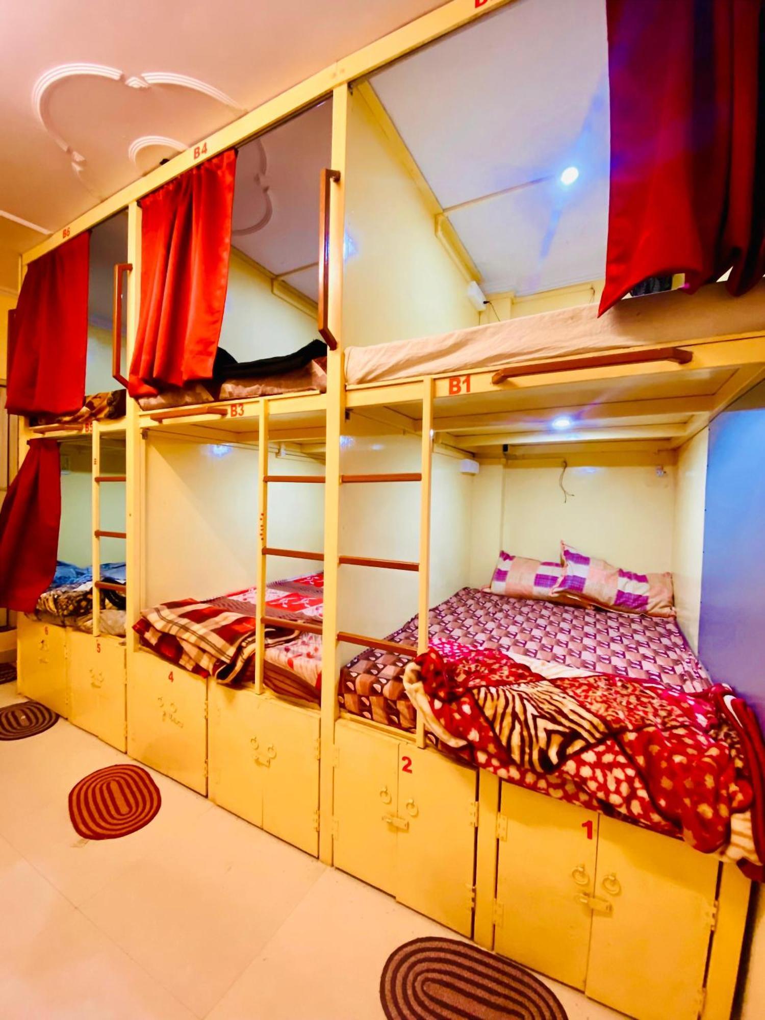 Namo Guest House Only For Indians Varanasi Exterior photo